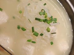 手打鲜鱼丸煨萝卜丝-印湘·剁椒鱼头(安宁庄店)