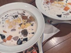 -RUXU入续糖水铺与包(卓悦中心店)