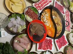 -渝掌柜重庆老火锅餐厅(酒吧街店)