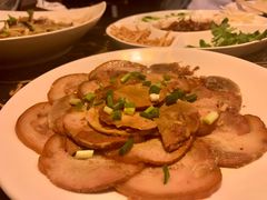 蒸肘花-我去·春饼文化主题餐厅(国定路总店)