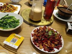 -龚兴城鱼羊吉·家传湖北菜(苗栗路总店)