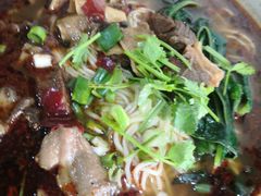 -丁丁猫重庆小面(徐州路店)