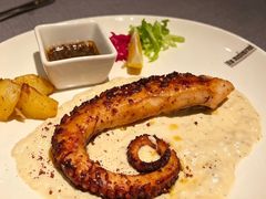 -Efes Turkish & Mediterranean Cuisine 艾菲斯餐厅(陆家嘴店)