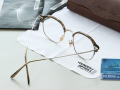 -目艮眼镜SHOWROOM(品牌集合店)