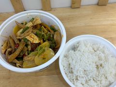 -留夫鸭(巴黎春天宝山店)