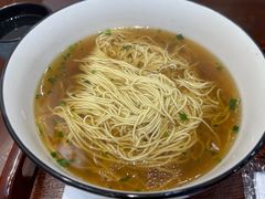 -百年老字号·观振兴蟹黄面·三虾面·苏式面(观前街富仁坊巷店)