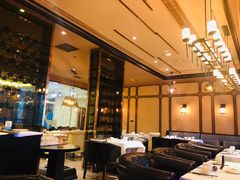大堂-尘香•传统川菜(创汇首座店)