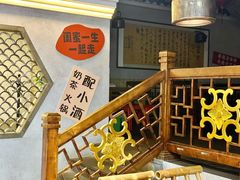 -来龍儿鲜切牛肉自助老火锅