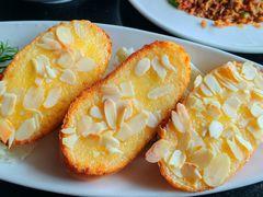 -OLD TREE老树咖啡·西餐厅(台山人工湖店)