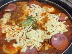 -三清洞摩西韩式年糕火锅(威高广场店)