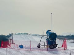 -华彬猛犸滑雪场