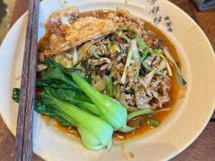 -方铲铲·成都板凳面(滨江银泰店)