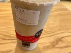绿豆牛乳冰沙-85度C(上海瑞丽店)