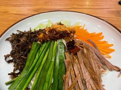 -麦麦山云南菜(复地活力城店)