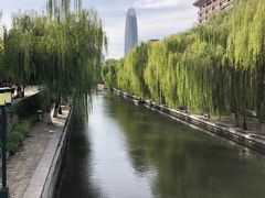-泉城广场