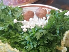-小天鹅火锅·一线江景洪鼎旗舰店(洪崖洞店)