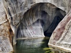 -黑龙潭风景区