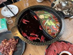 -小志家.鲜牦牛肉牛杂火锅野生菌汤锅
