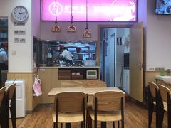 -驴世家驴肉火烧·凉皮·胡辣汤(首经贸店)