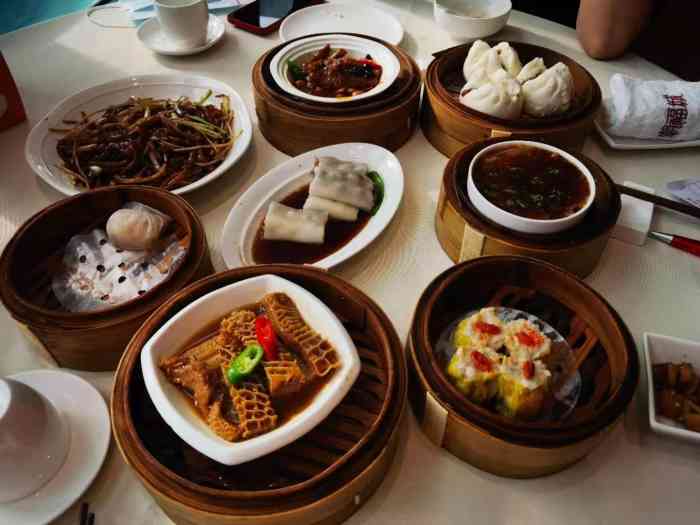 潮福城大酒楼(轮渡店)-"中山路轮渡那里很好找 随便点 都很好吃的.