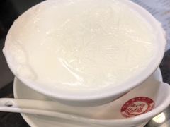 双皮奶-义顺牛奶公司(庇利金街店)