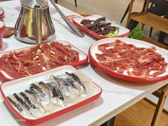 -毛辣果·贵州红酸汤牛肉火锅(西单店)