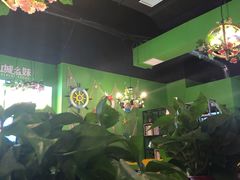 -川渝窈妹纸包鱼·齐齐哈尔烤肉