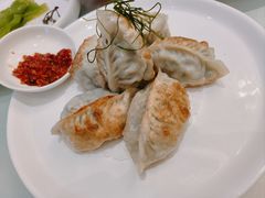 韭菜猪肉煎饺-万龙洲海鲜(大兴绿地缤纷城店)