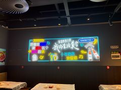 -老街烧烤大排档·地道湖北菜·龙虾馆(汉口火车站店)