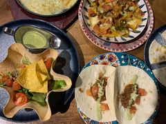 夹饼色拉-Cactus墨西哥仙人掌餐厅