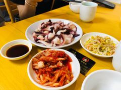 白灼八爪鱼-屋里家延边朝鲜族冷面(南园店)