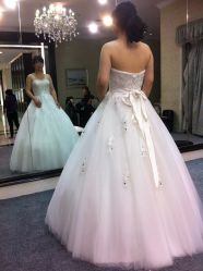 -南京宝娜嫁衣婚纱礼服馆(中央路店)