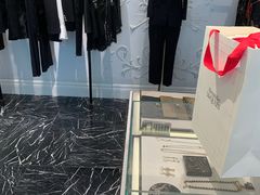 -Alexander McQueen(远洋太古里店)