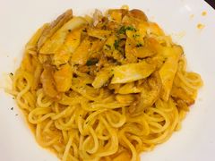 -玛格萝妮比萨屋(四平店)