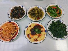 -秦扬居特色菜馆(上王村)