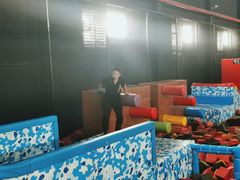 -嘿哟动霸CHUA·新潮玩运动娱乐中心·蹦床滑冰团建乐园