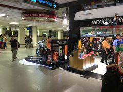 -班达拉奈克国际机场