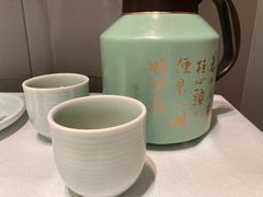 -江城小馆陕南妈妈菜·全球旅行餐厅(钟楼店)
