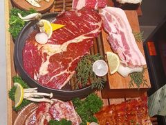 -轻烧烤肉(光谷步行街店)