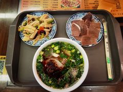 -东方宫·中国兰州牛肉拉面清真(三里屯店)