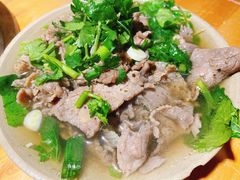 -大众跷脚牛肉馆·非遗传承单位(峨眉山店)