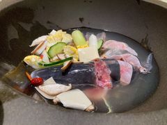 鲜潭蒸汽石锅江团鱼-鲜潭蒸汽石锅鱼(五道口购物中心店)