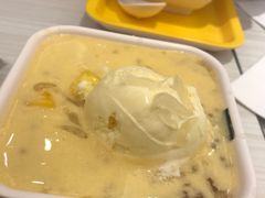 -满记甜品(日月光二店)