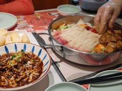 -黄记煌三汁焖锅(新佳丽江汉路店)