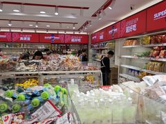 -赵一鸣零食(山东烟台南洪街店)