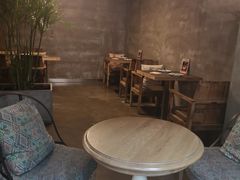 大堂-HIGH FIVE哈福手工汉堡(桂林路店)