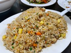 -岛中岛·海鲜大排档·万宁老字号(东澳店)