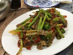 -南雄雄州土菜餐厅(粤北大厦店)
