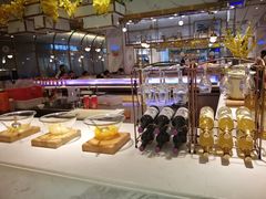 -诱货海鲜自助火锅(爱琴海购物公园东百店)