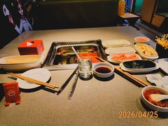 -海底捞火锅(新松江路生日主题店)